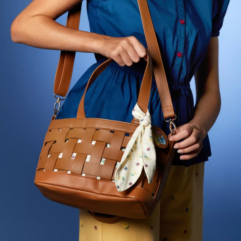 Snow White And The Seven Dwarfs Handbag 4 Snow White And The Seven Dwarfs Handbag - Image 2